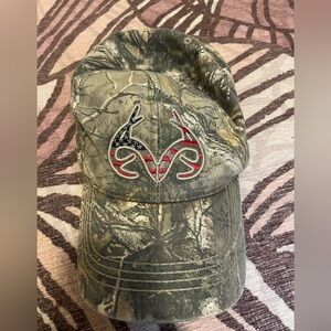 🎉2/$15 Realtree American Flag Camouflage Hat